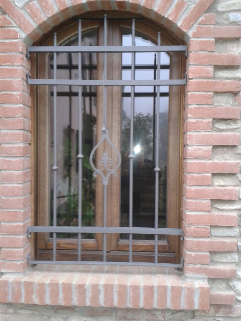 lavori in ferro battuto piacenza